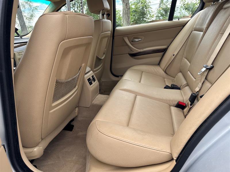 Used 2009 BMW 335d Sedan RWD image 16