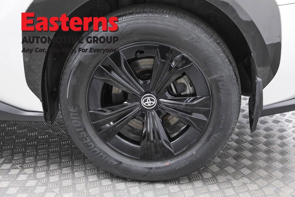 Used 2023 Toyota bZ4X XLE image 33