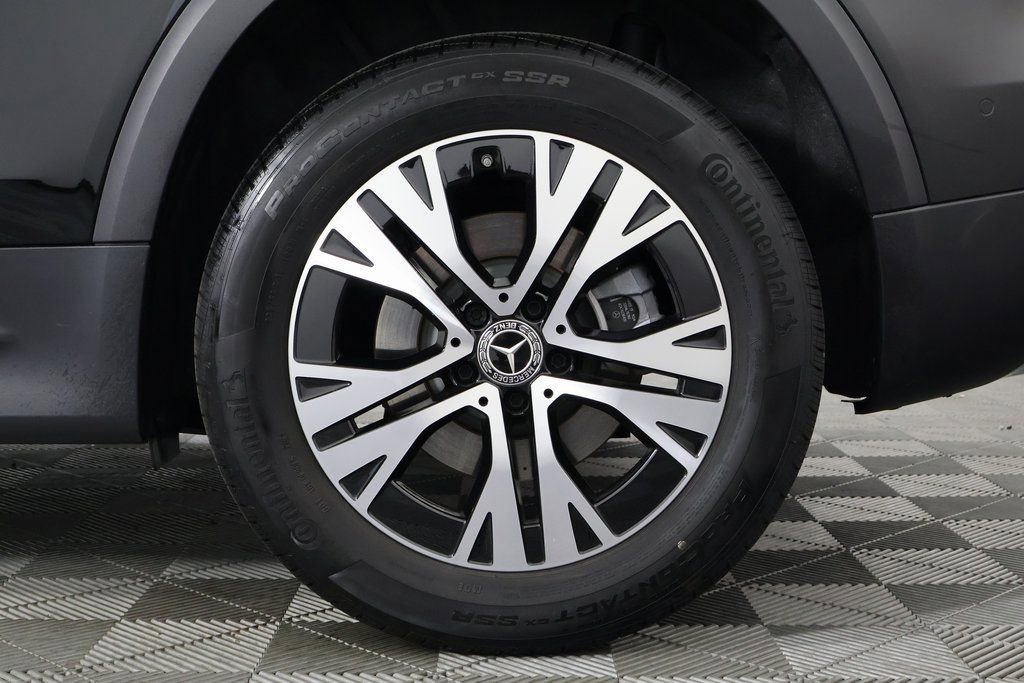 Certified 2025 Mercedes-Benz GLB 250 image 16