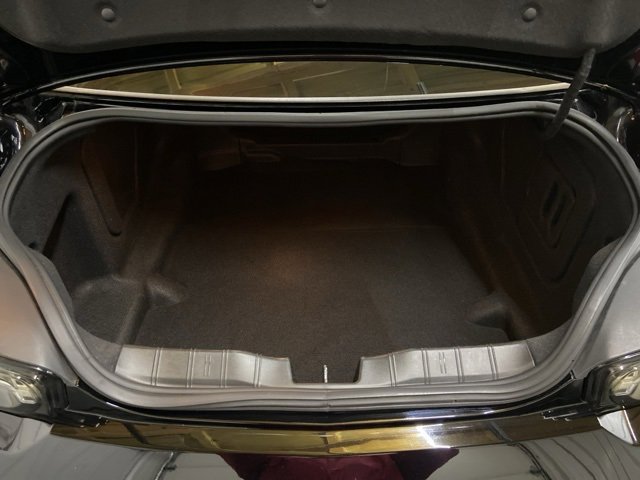 Used 2021 Chevrolet Camaro LT w/ RS Package image 15