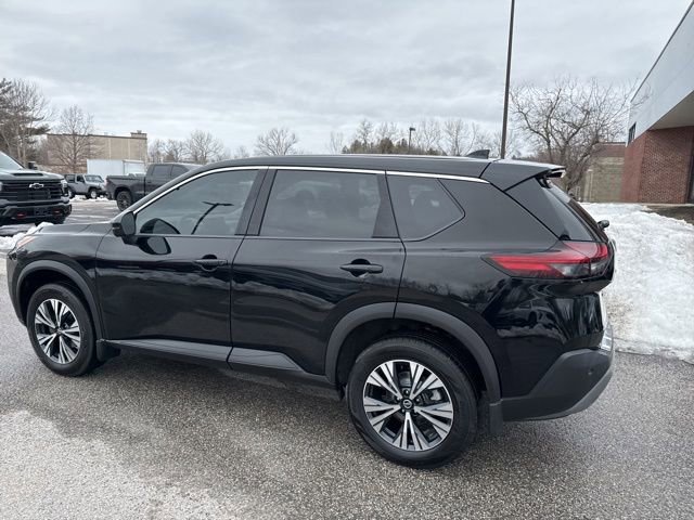 Used 2021 Nissan Rogue SV image 29