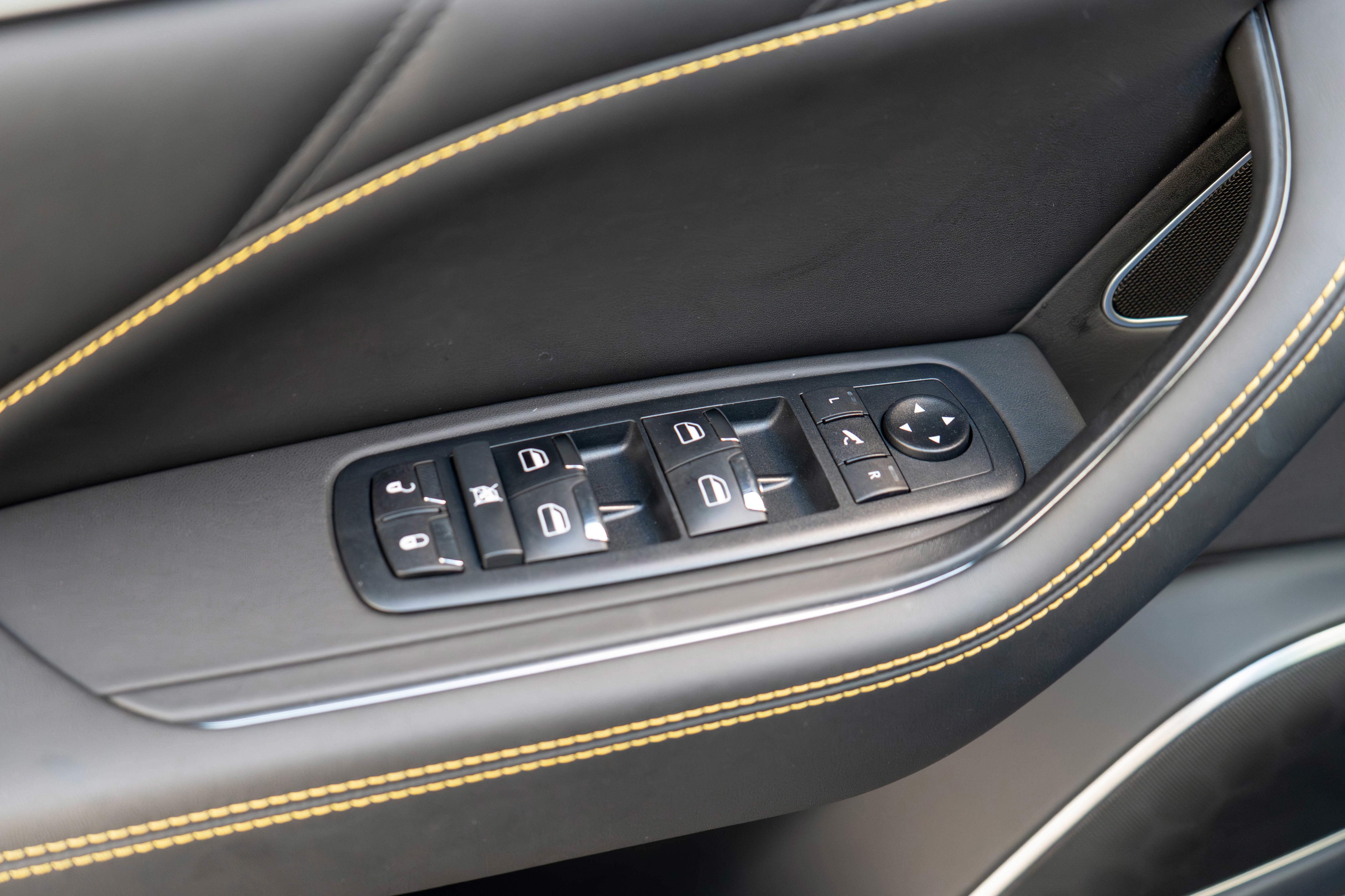 Used 2022 Maserati Levante F Tributo image 15