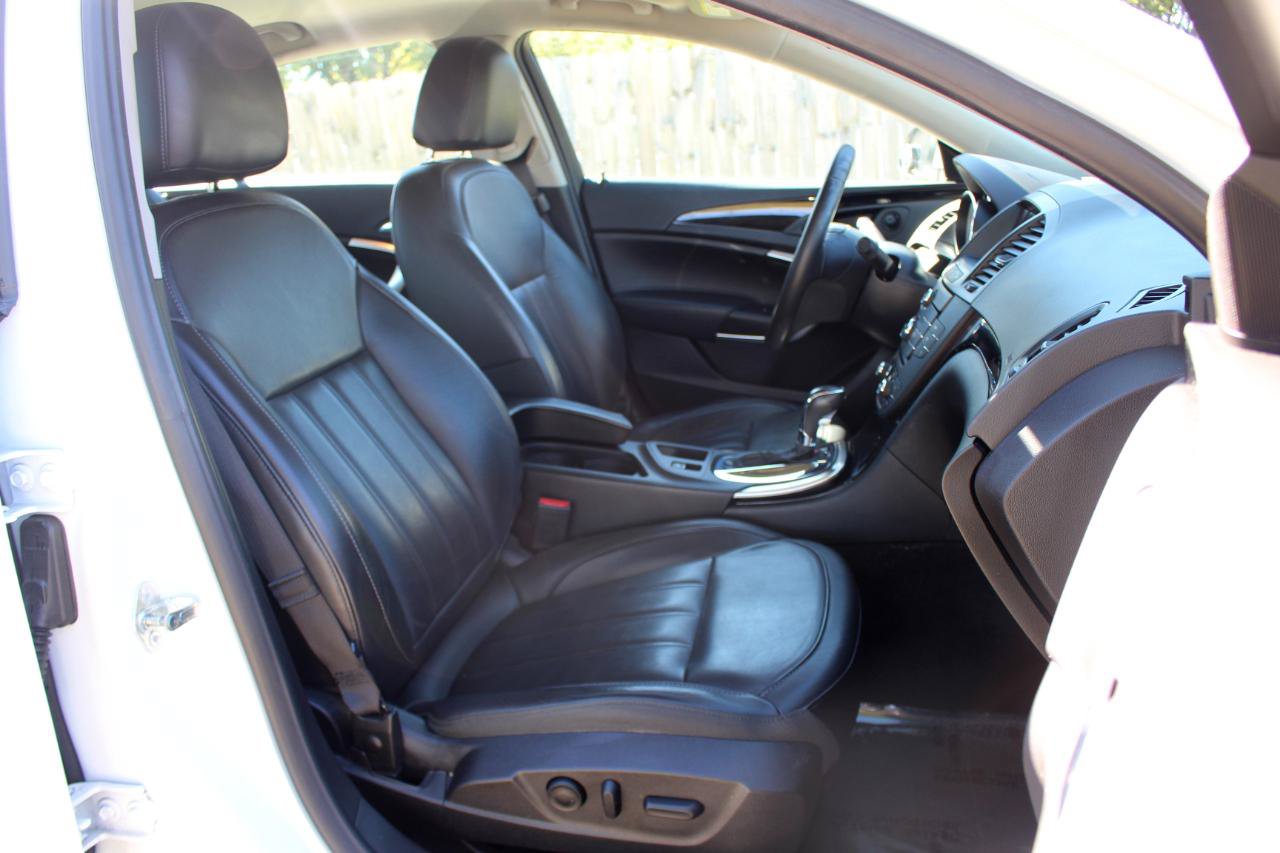 Used 2013 Buick Regal Premium FWD image 40