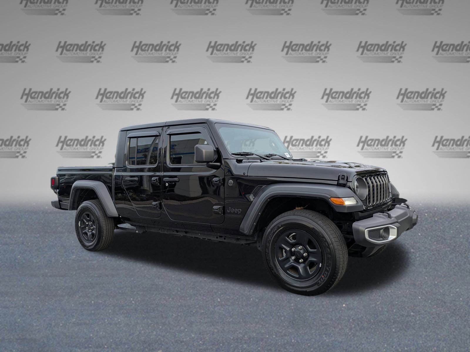 Used 2024 Jeep Gladiator Sport video 2