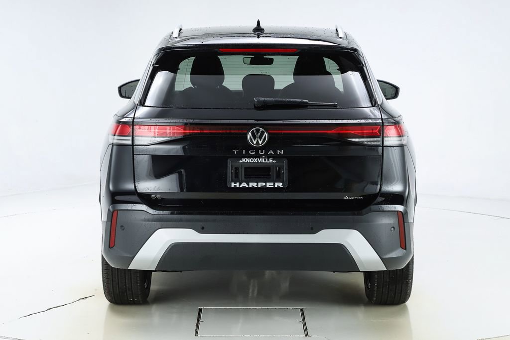New 2026 Volkswagen Tiguan SE image 8
