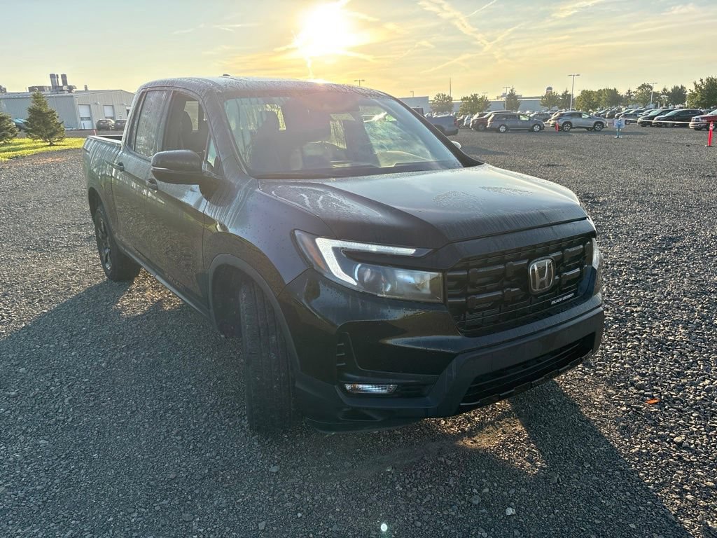 Used 2024 Honda Ridgeline Black Edition image 13