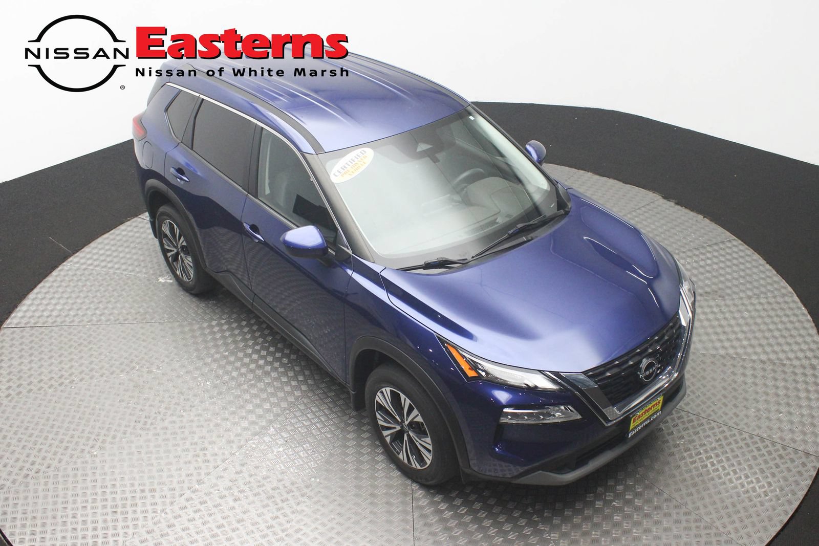 Used 2023 Nissan Rogue SV AWD/4WD image 3