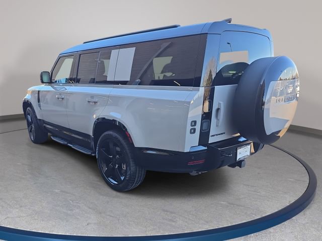 New 2026 Land Rover Defender 130 X-Dynamic SE image 7