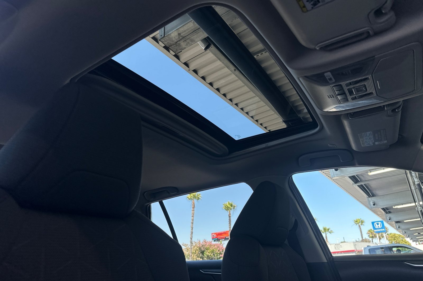 Certified 2024 Toyota RAV4 XLE w/ Convenience Package FWD image 16