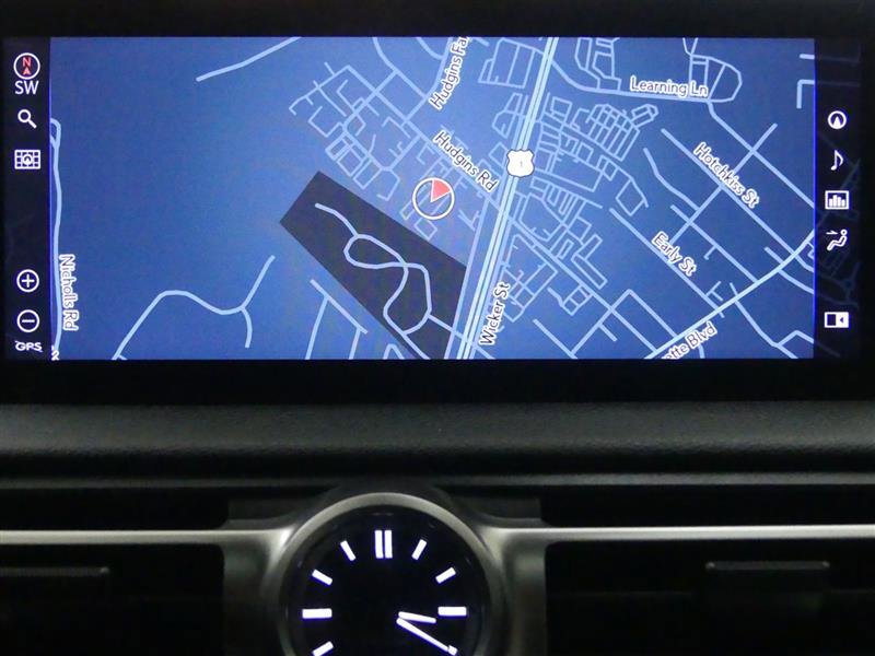 Used 2022 Lexus IS 500 image 10