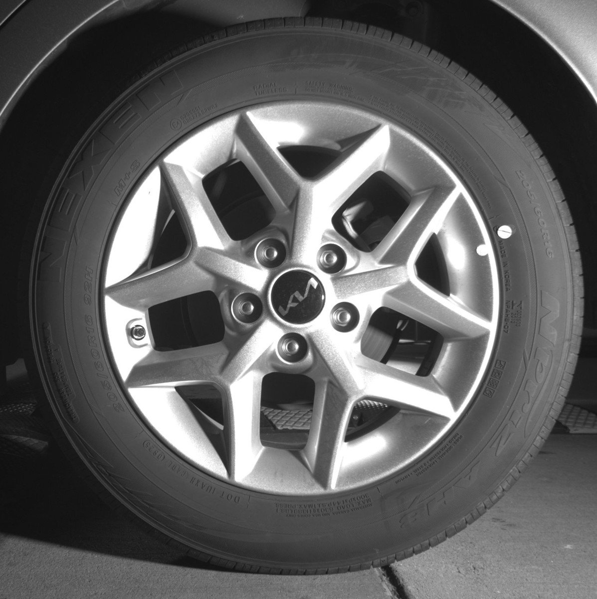 Used 2025 Kia Soul LX w/ LX Technology Package image 14