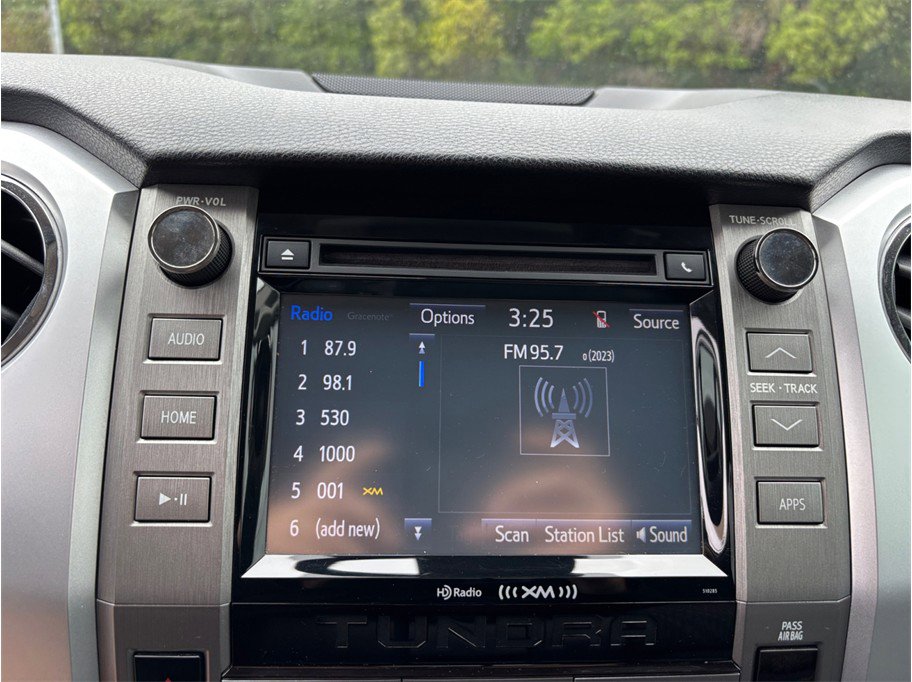 Used 2018 Toyota Tundra SR5 w/ SR5 Upgrade Package image 24