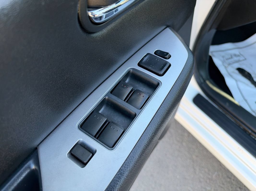 Used 2009 MAZDA MAZDA6 i Touring w/ Moonroof & Bose Pkg FWD image 19