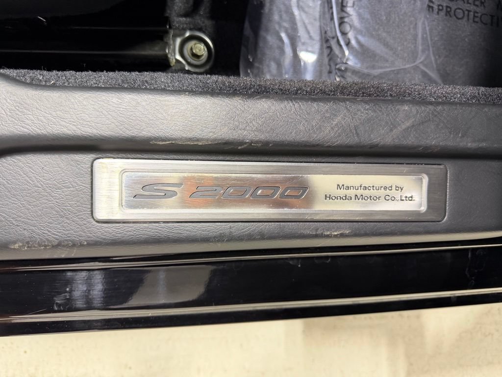 Used 2002 Honda S2000 image 42