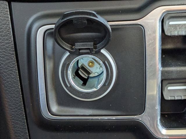 Used 2021 Jeep Gladiator Sport AWD/4WD image 23