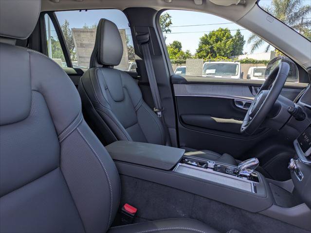 New 2026 Volvo XC90 T8 Ultra w/ Protection Package AWD/4WD image 13