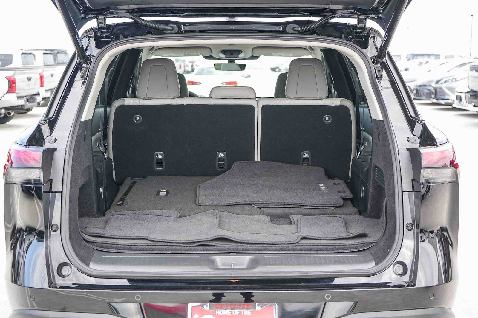 Used 2026 INFINITI QX60 Pure w/ Cargo Package FWD image 28