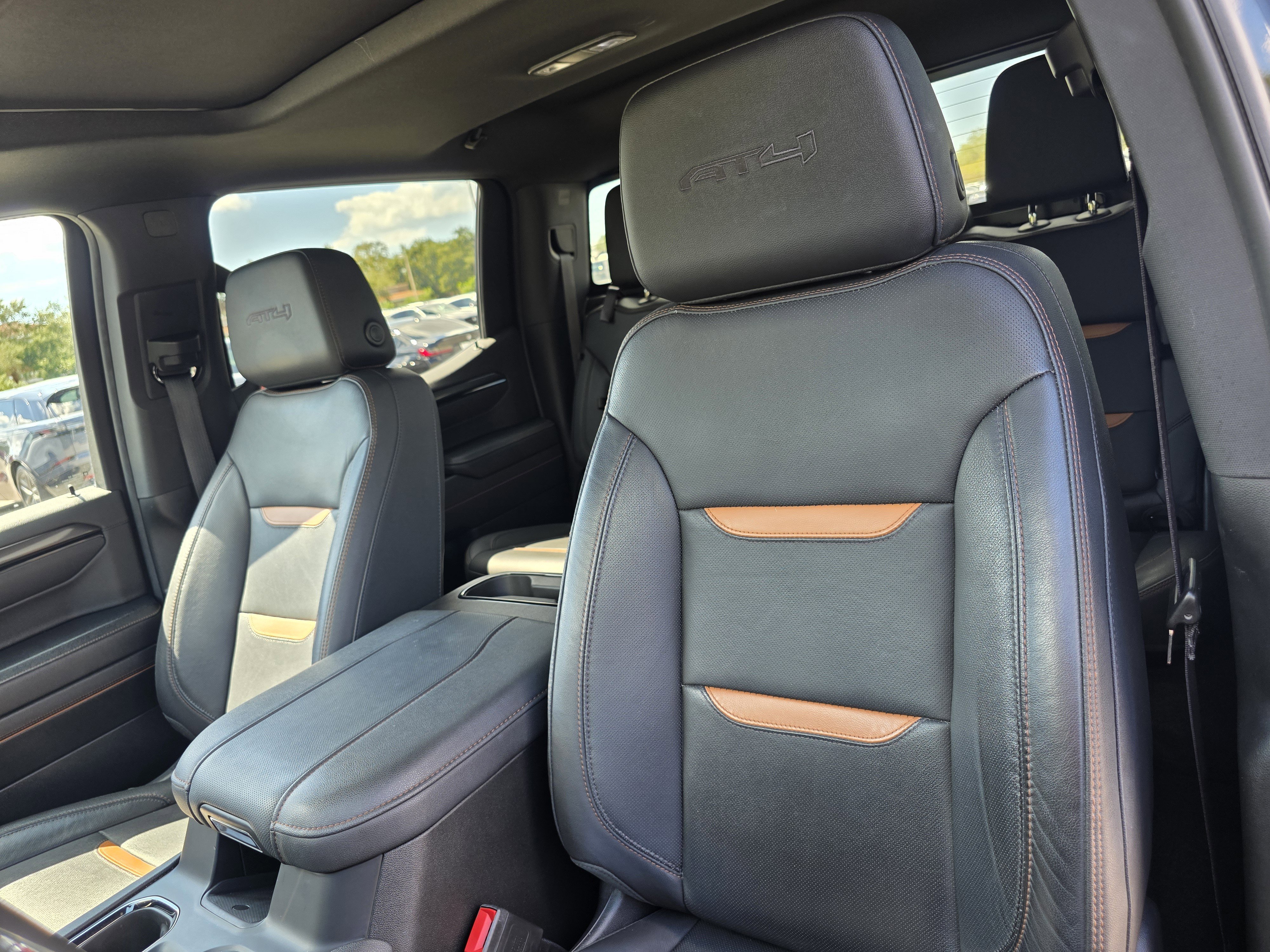 Used 2023 GMC Sierra 1500 AT4 w/ AT4 Premium Package image 25