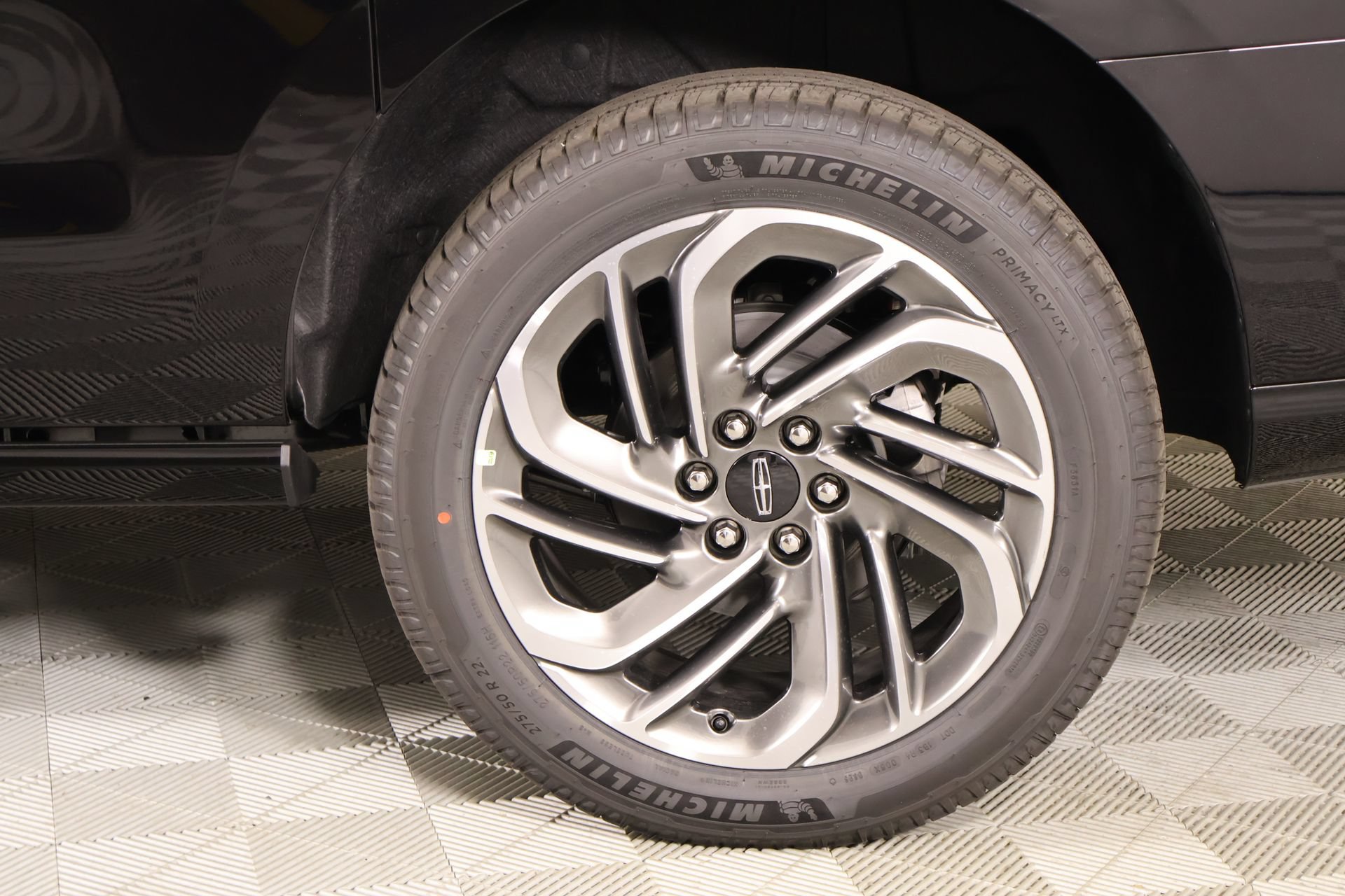 New 2026 Lincoln Navigator L Reserve AWD/4WD image 21