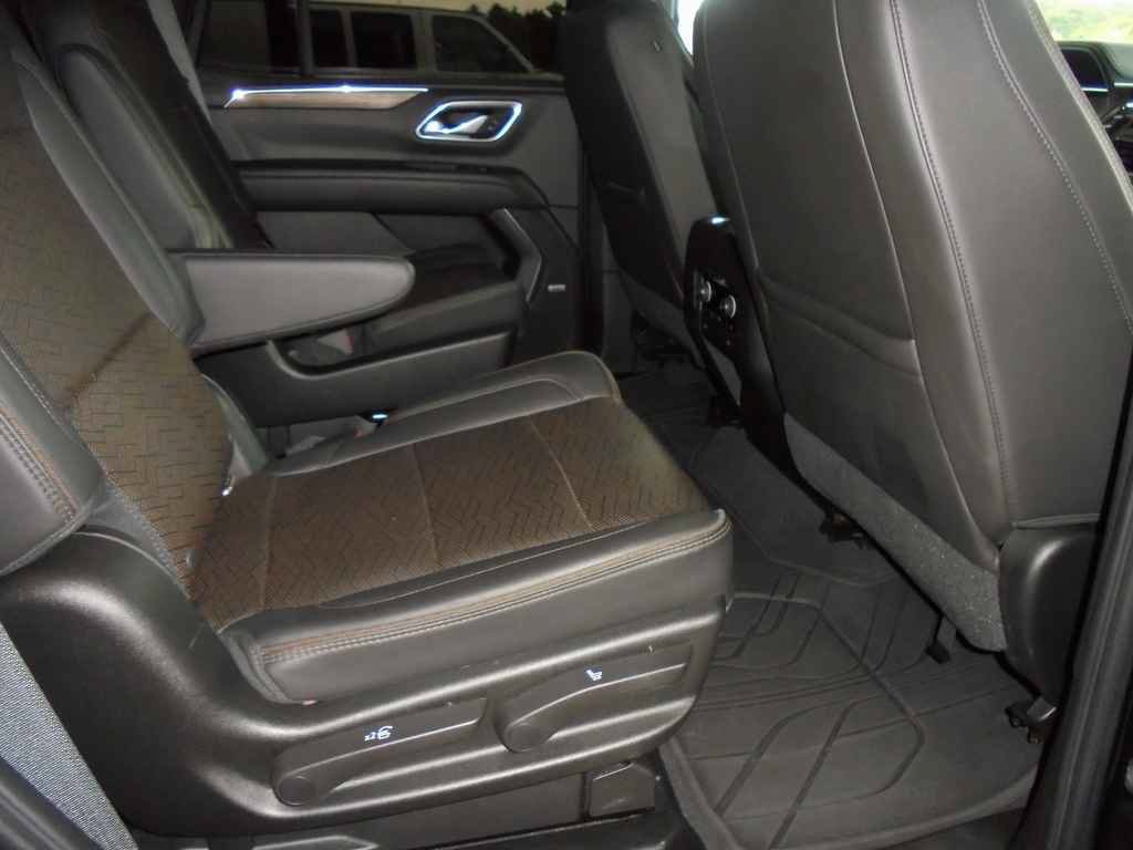 Used 2021 Chevrolet Tahoe High Country AWD/4WD image 10