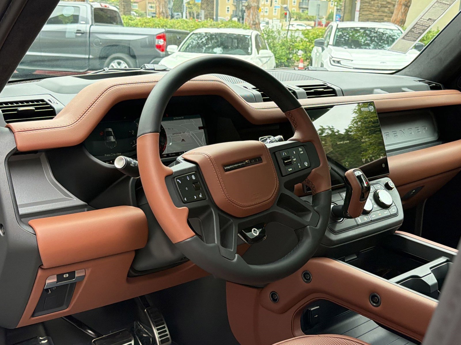 New 2026 Land Rover Defender 110 OCTA AWD/4WD image 4