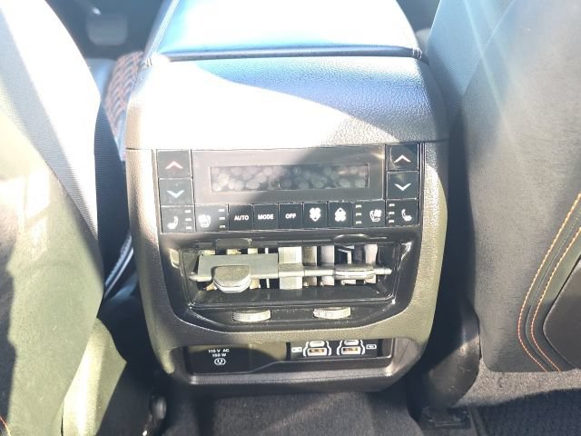 Used 2022 Jeep Grand Cherokee L Summit AWD/4WD image 37