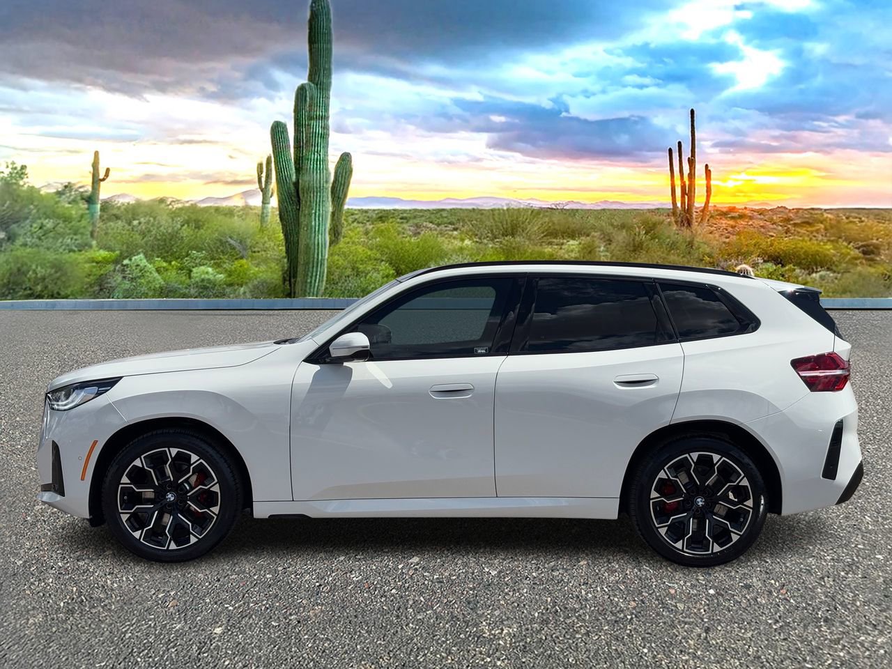 Used 2025 BMW X3 xDrive30i w/ Premium Package image 3