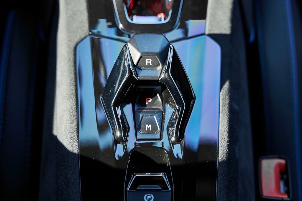 Used 2023 Lamborghini Huracan Tecnica image 55