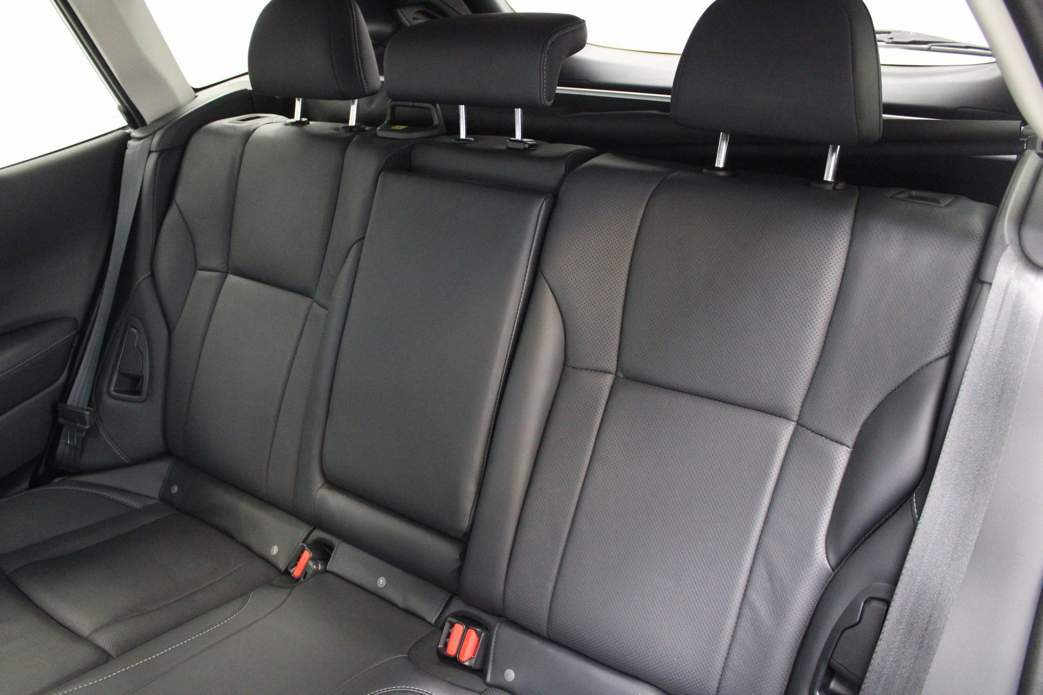 Used 2022 Subaru Outback Limited w/ Popular Package #2 image 22