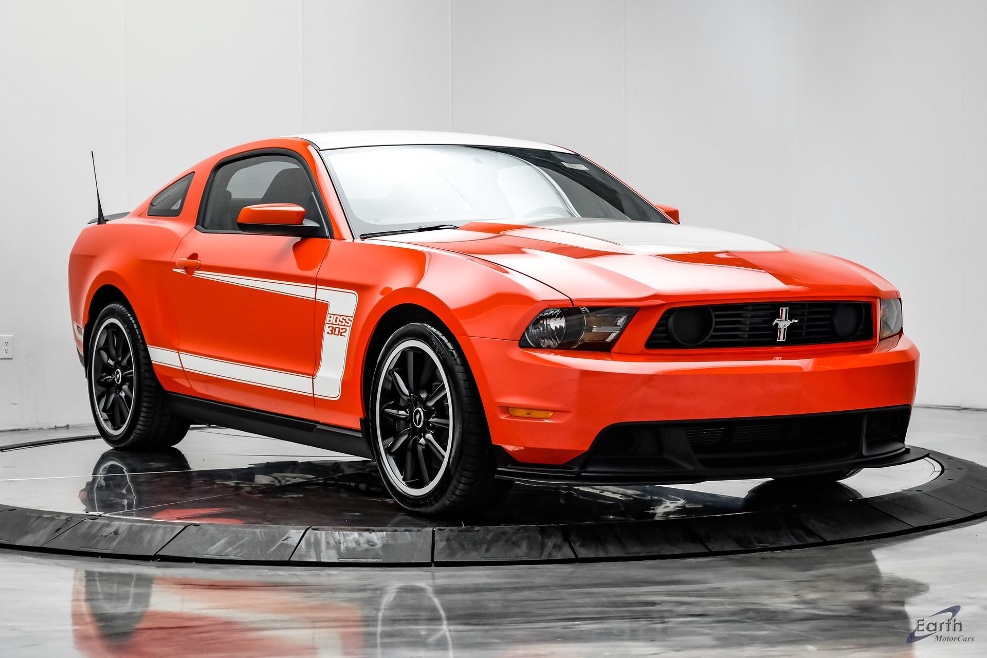 Used 2012 Ford Mustang Boss 302 w/ Boss 302 Accessory Pkg RWD image 22