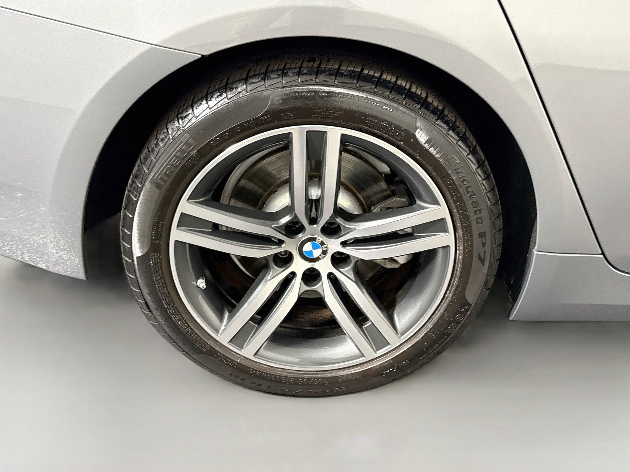 Used 2023 BMW 530i w/ Convenience Package RWD image 33