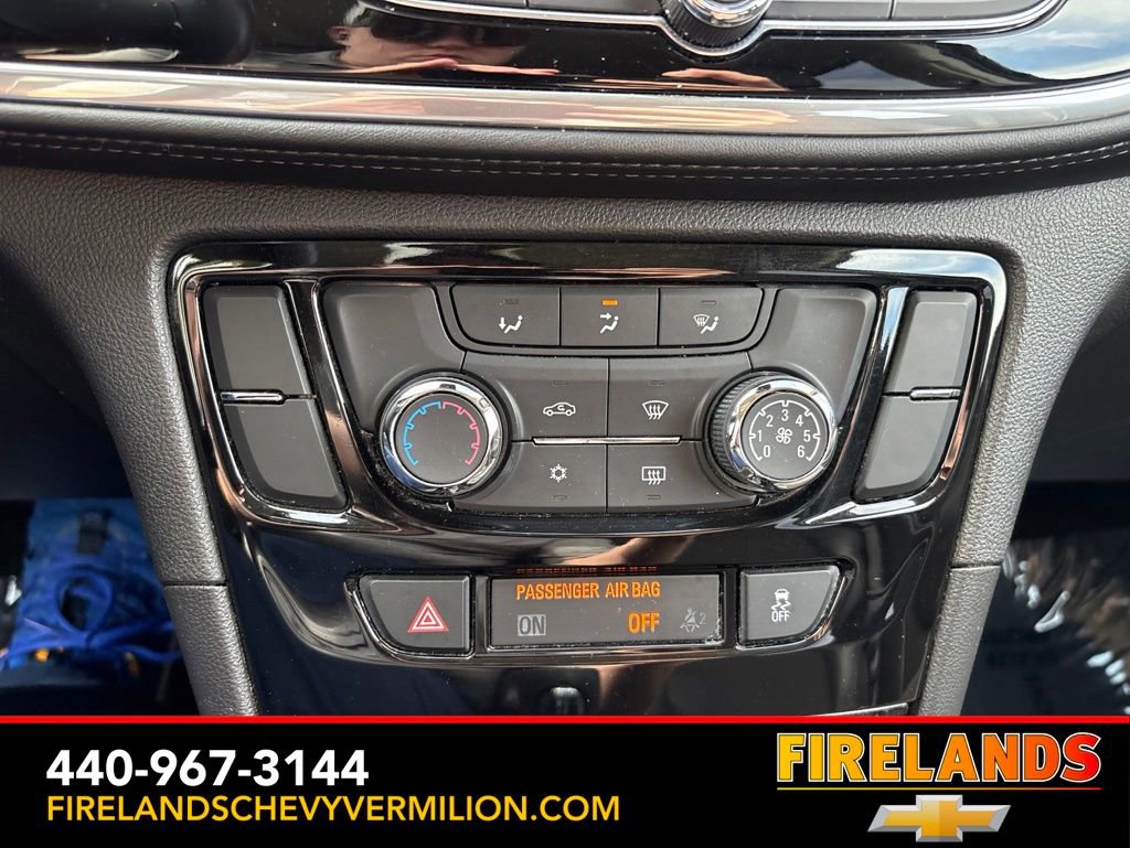 Used 2020 Buick Encore Preferred FWD image 20