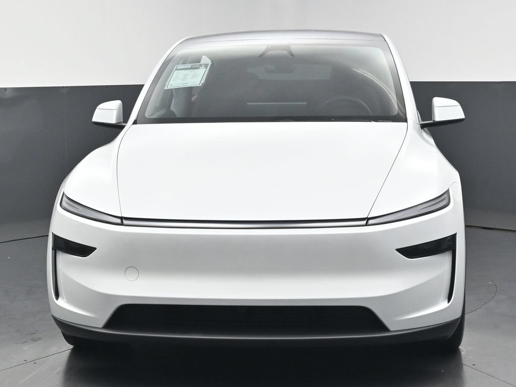 Used 2026 Tesla Model Y AWD image 6