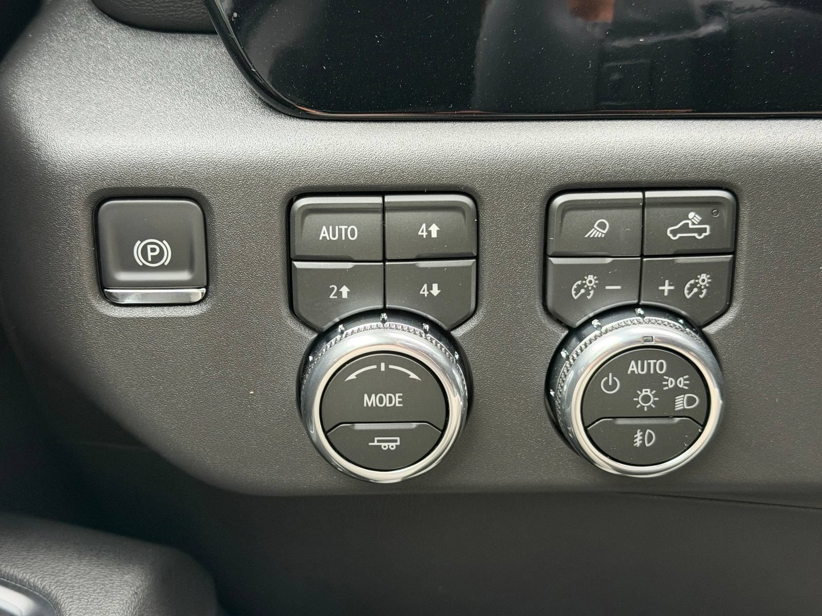 New 2026 GMC Sierra 1500 Elevation w/ Elevation Premium Package AWD/4WD image 23