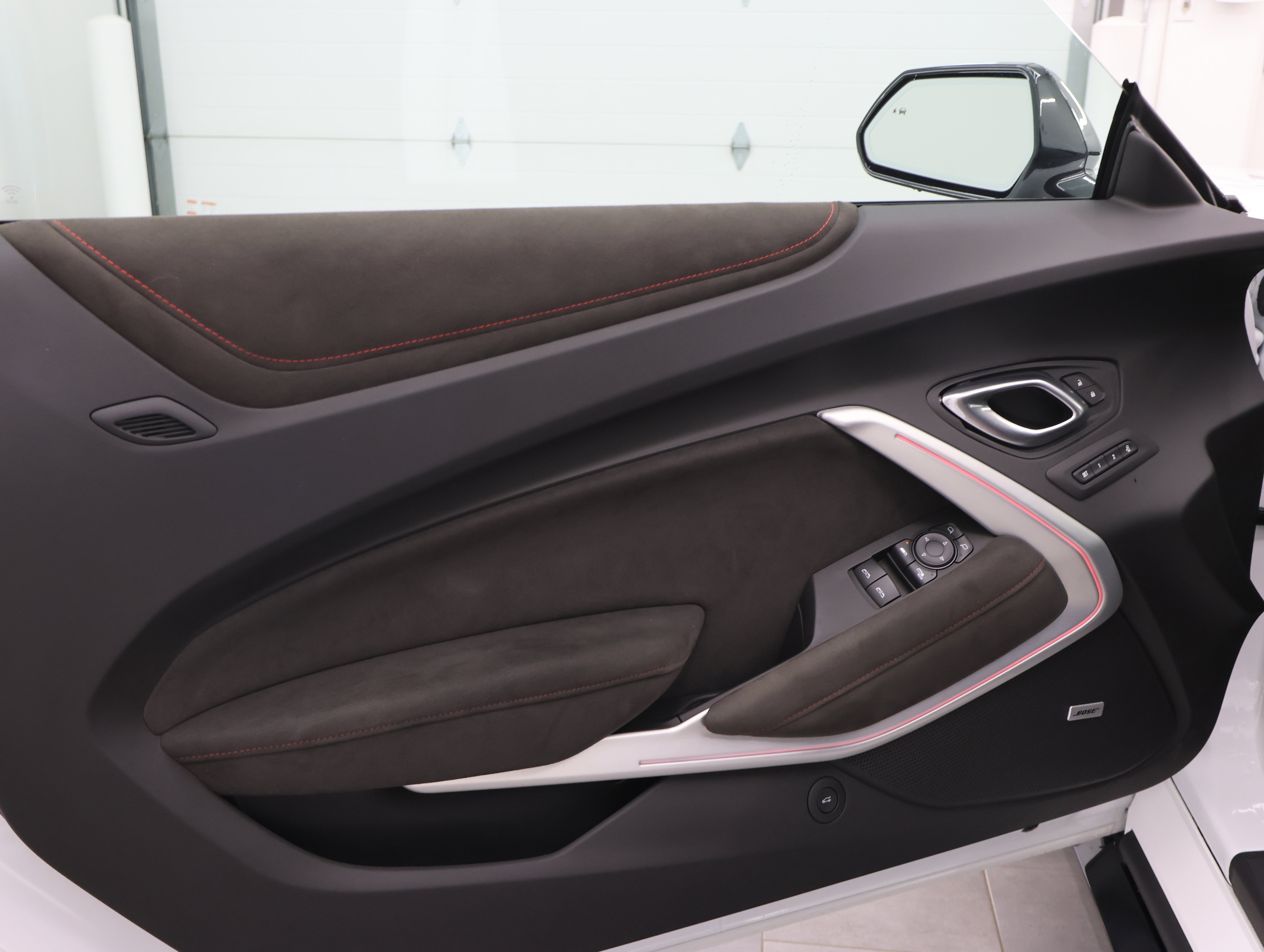 Used 2018 Chevrolet Camaro ZL1 RWD image 35