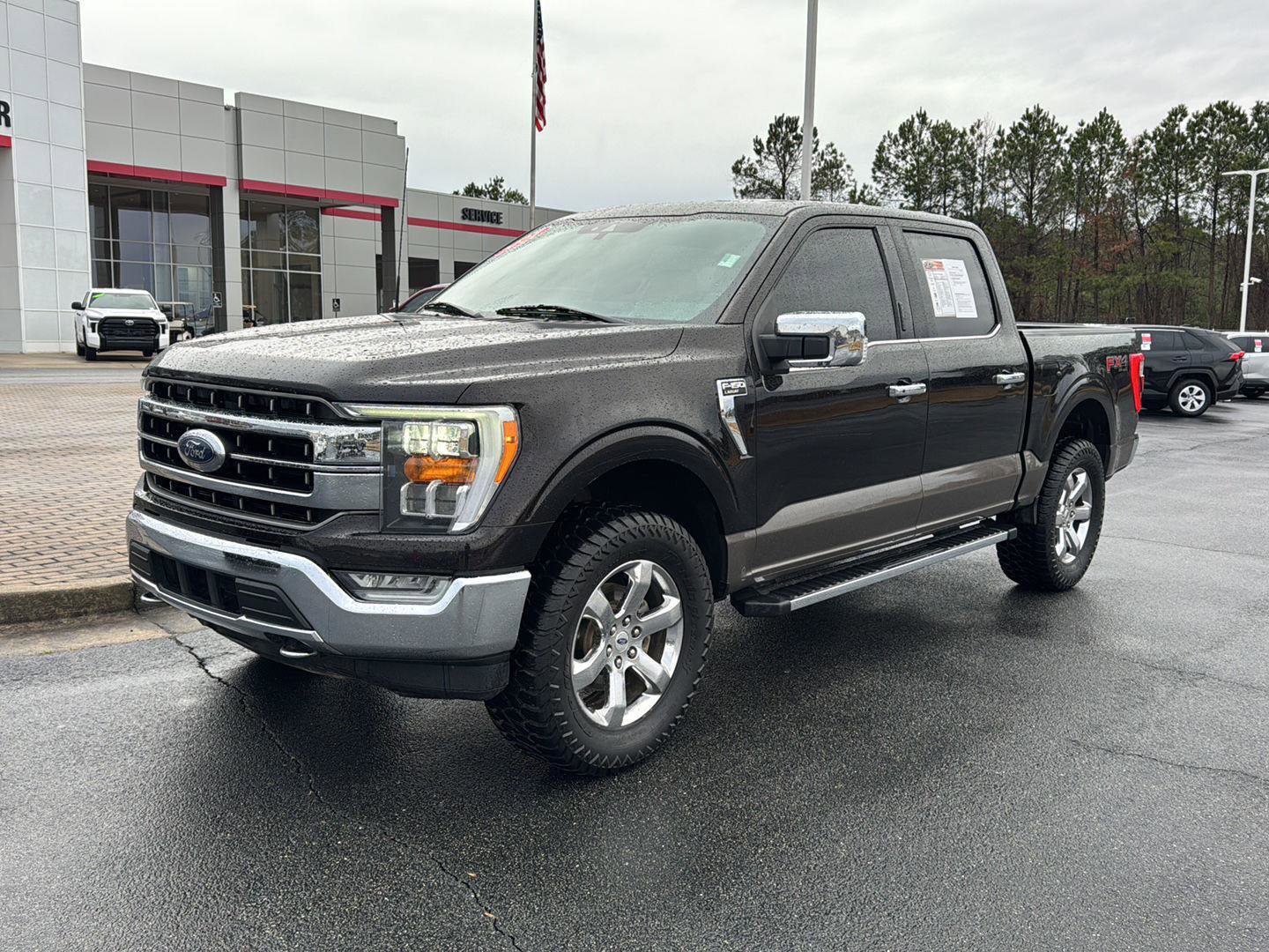 Used 2021 Ford F150 Lariat image 1