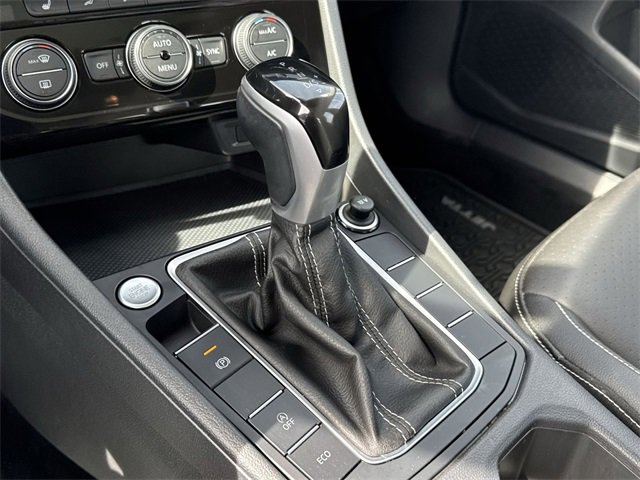 Used 2023 Volkswagen Jetta SE image 13