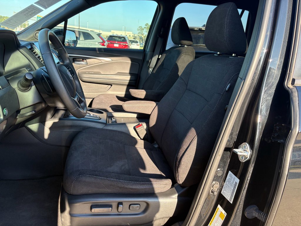 Certified 2022 Honda Pilot Sport image 10