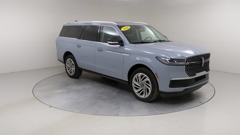 Used 2026 Lincoln Navigator L Reserve AWD/4WD image 12