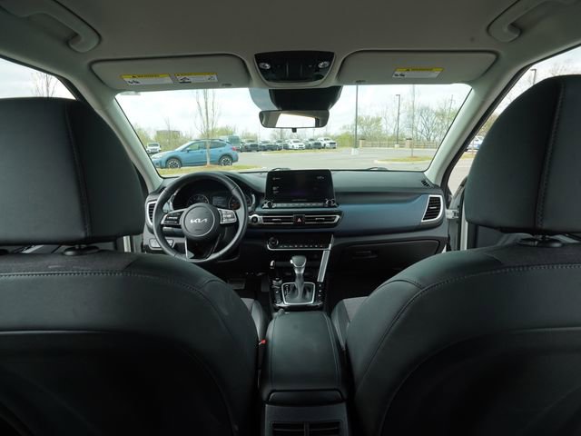 Used 2022 Kia Seltos Nightfall Edition AWD/4WD image 24