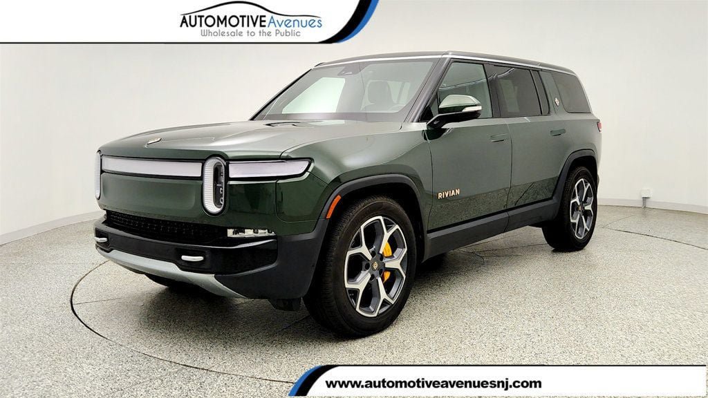 Used 2023 Rivian R1S Adventure