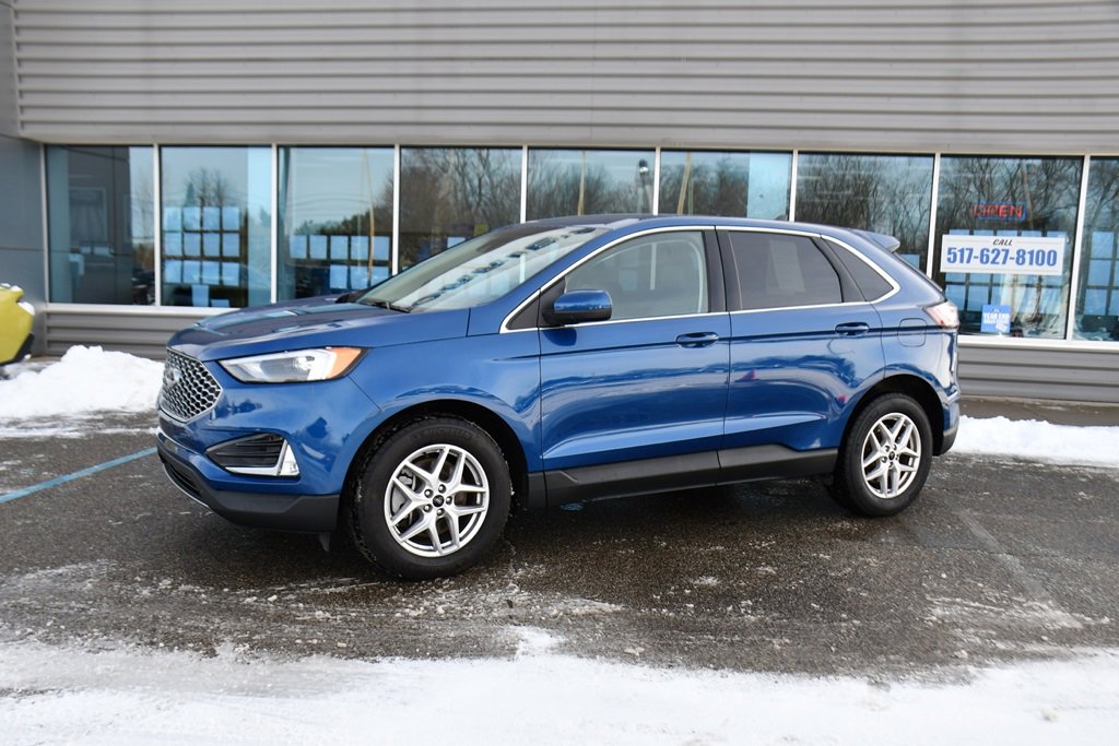 Used 2024 Ford Edge SEL w/ Convenience Package image 2