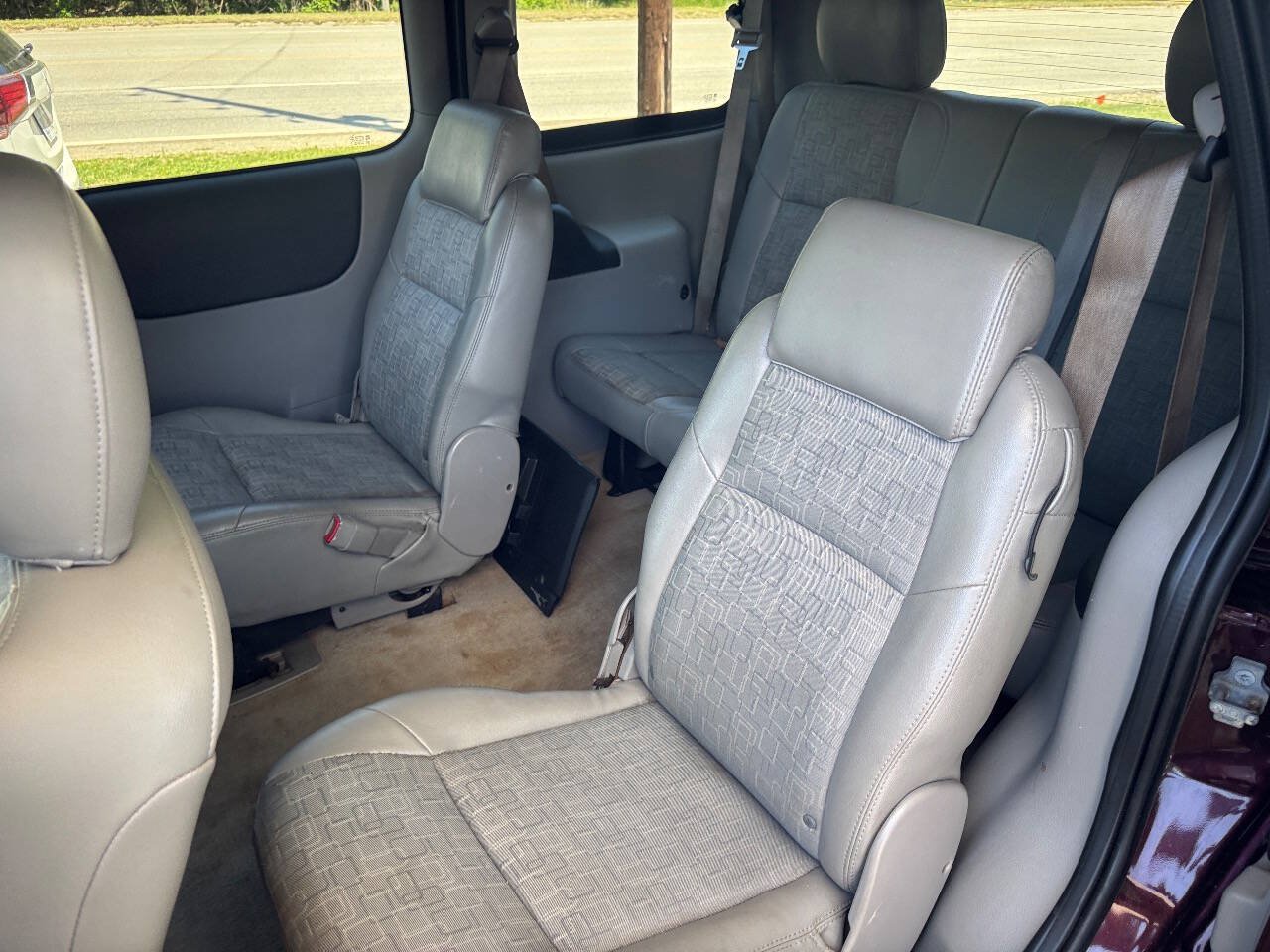 Used 2009 Pontiac Montana SV6 FWD image 13