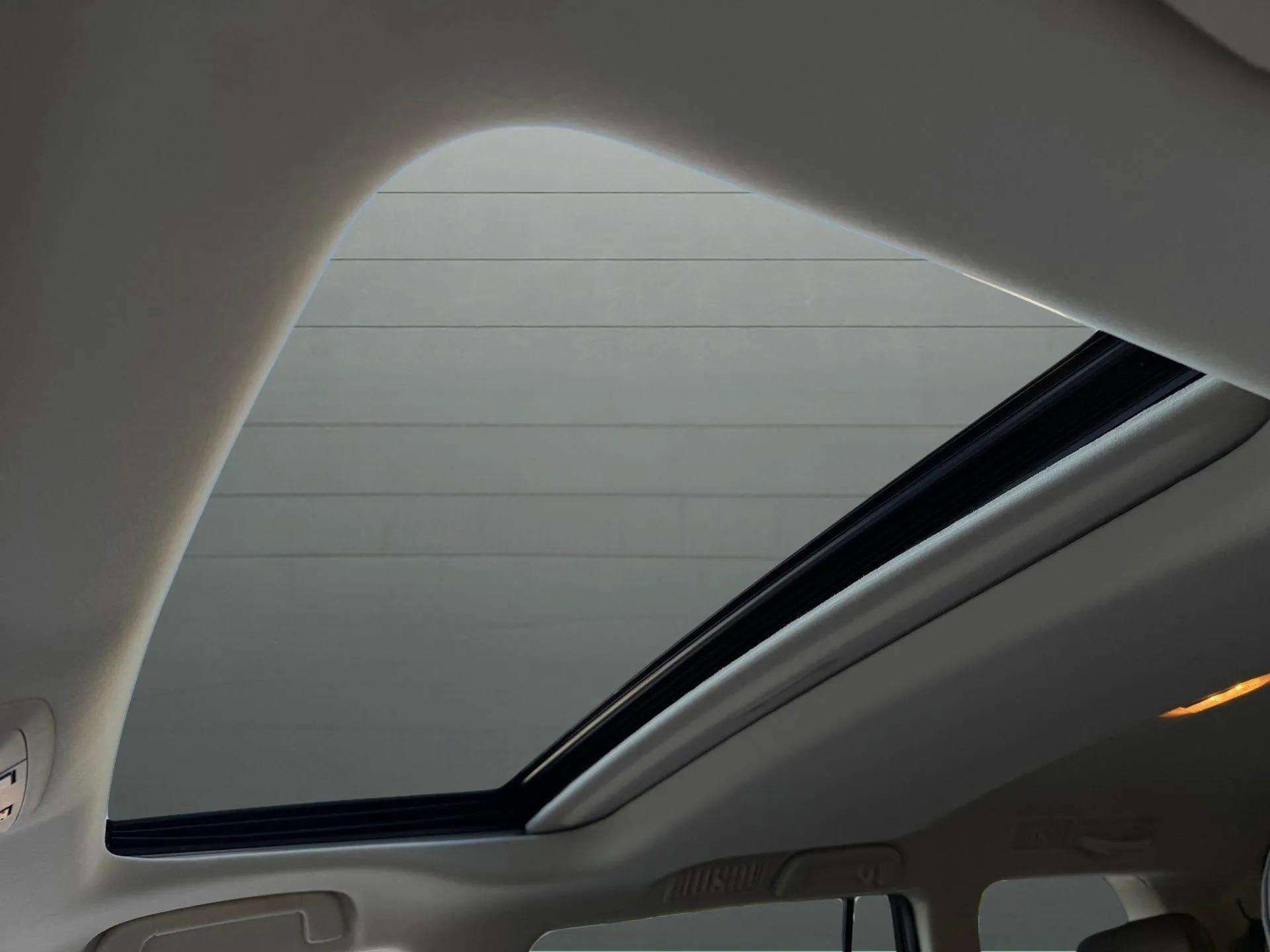 Used 2021 Lexus GX 460 Luxury w/ Sport Design Package image 19