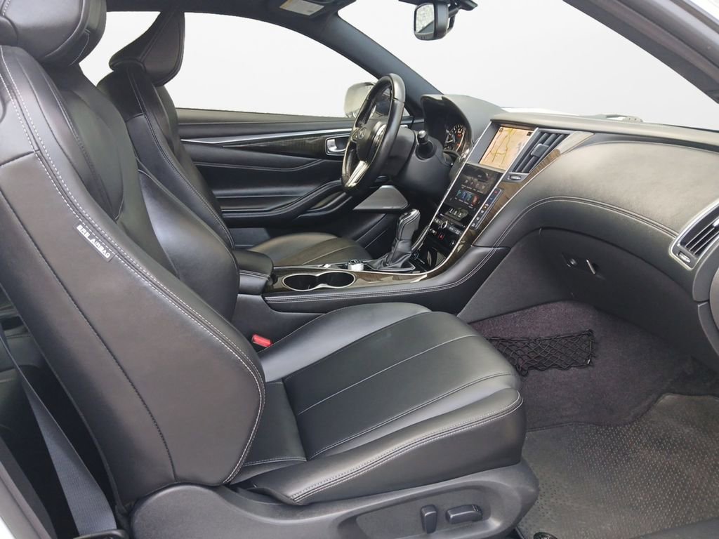 Used 2020 INFINITI Q60 3.0t Luxe w/ Edition 30 Package RWD image 24