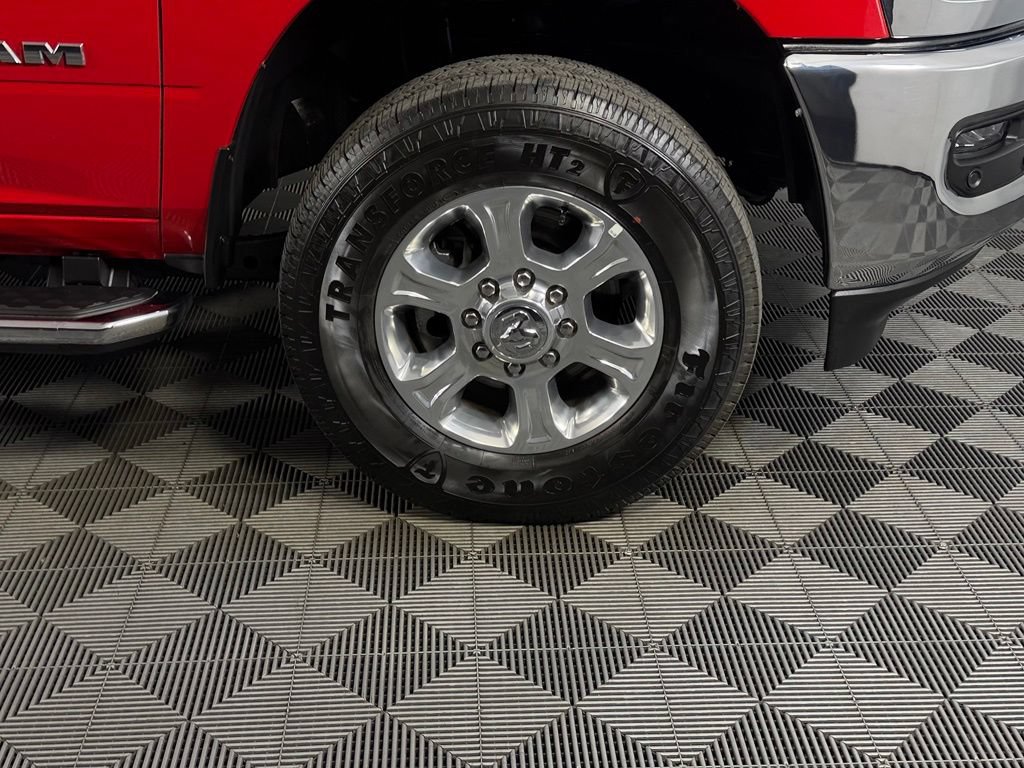 Certified 2026 RAM 2500 Big Horn AWD/4WD image 13