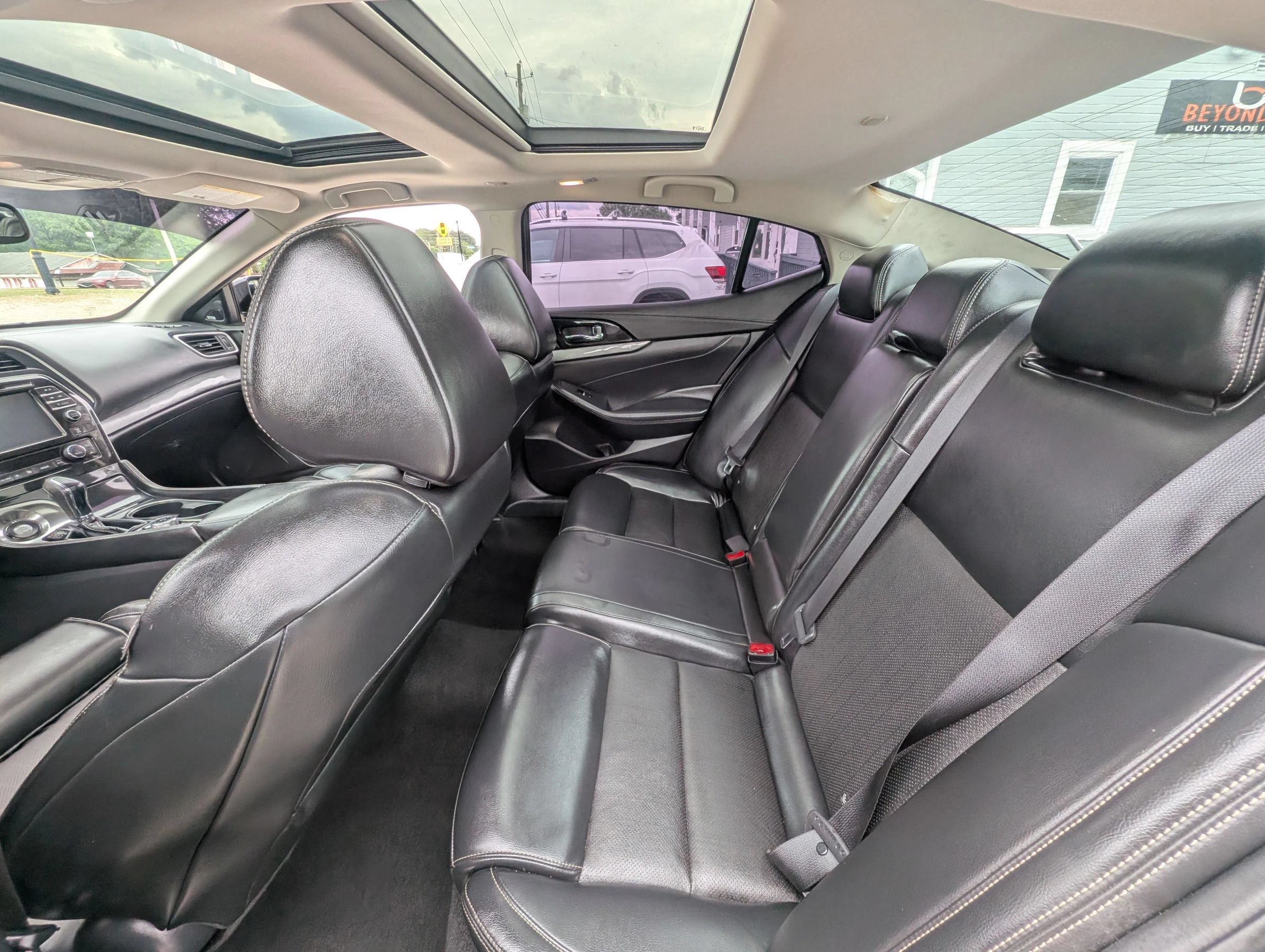 Used 2018 Nissan Maxima 3.5 SL FWD image 33