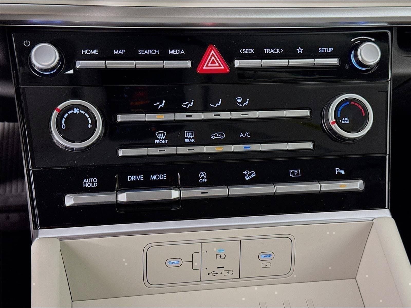 New 2026 Hyundai Santa Fe SE FWD image 16