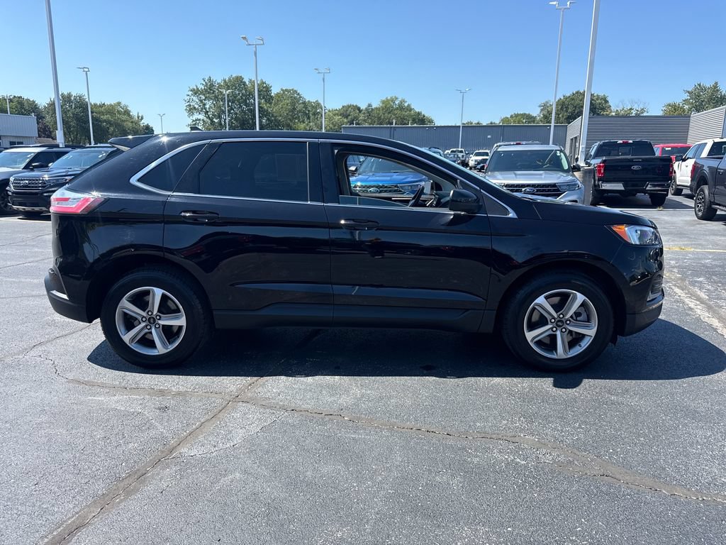 Used 2024 Ford Edge SEL w/ Convenience Package AWD/4WD image 6