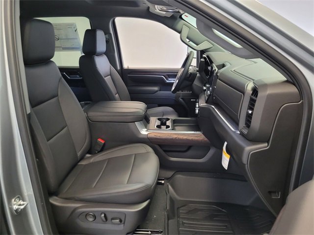 New 2025 GMC Sierra 2500 SLT image 14